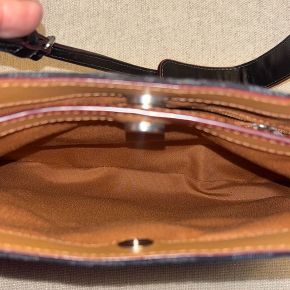 COACH Penelope Shoulder Bag In Black Signature Denim CP104 - Picture 6 of 7